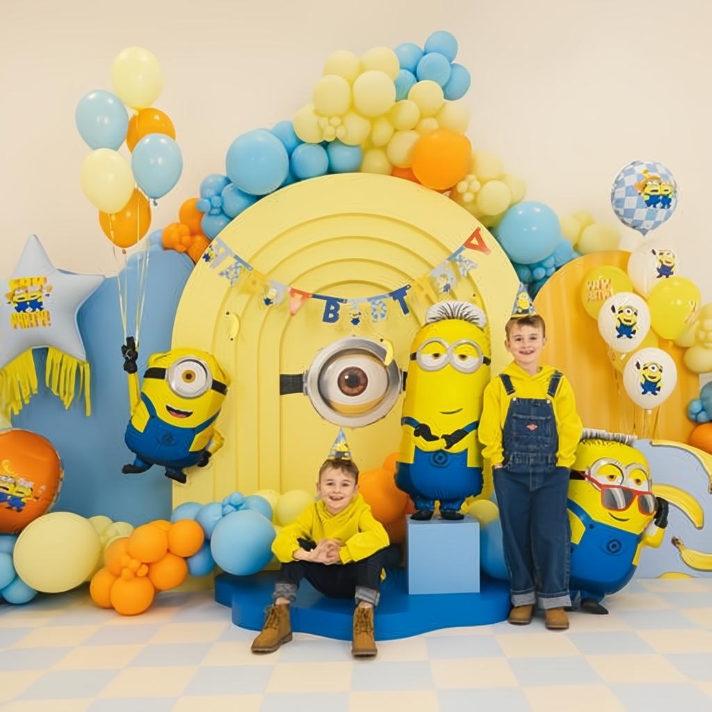 Folienballon Pastille Minions, 35x35 cm PartyDeco 4